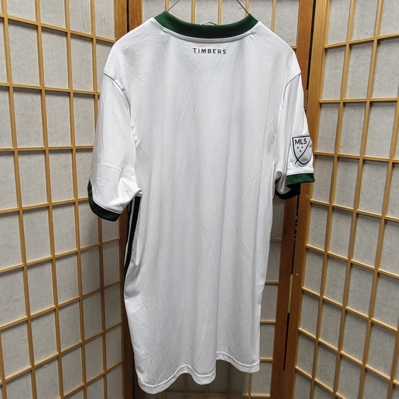 PORTLAN TIMBER AWAY SOCCER JERSEY SIZE L - Picture 7 of 7
